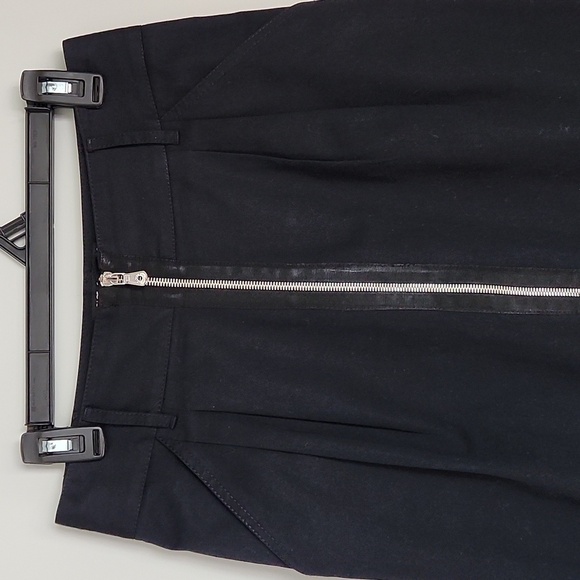 Dolce & Gabbana pencil skirt (authentic) - Picture 2 of 12